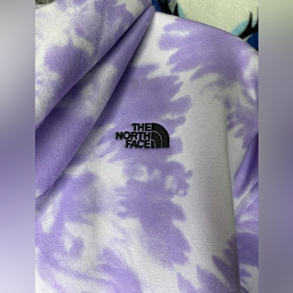NWT🦄Northface hoodie tie dyed purple - Picture 5 of 6